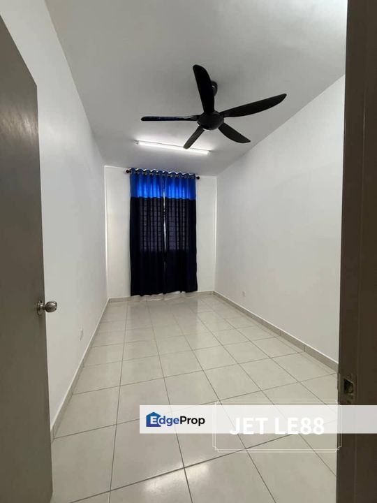 Trifolis Apartment Bukit Tinggi Partial Furnished Unit , Selangor, Klang