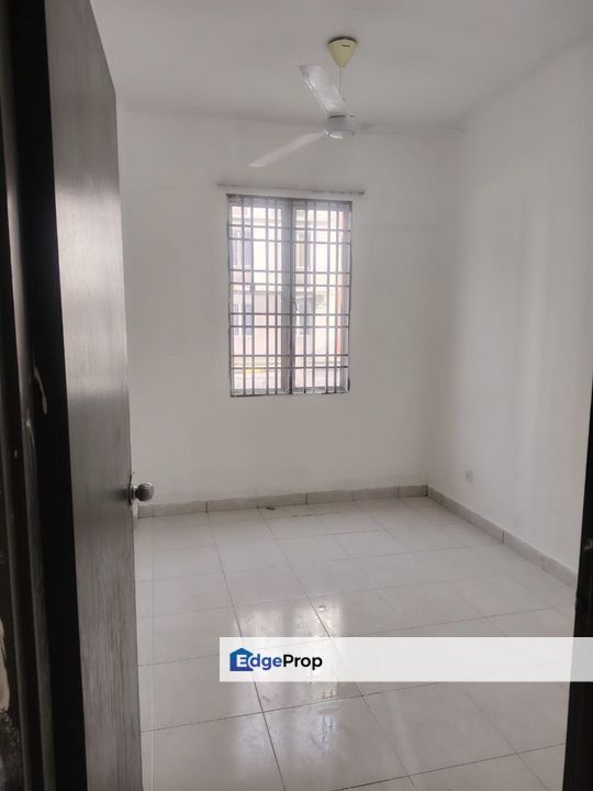 Orchis Apartment Bandar Parkland Klang Basic Unit , Selangor, Klang