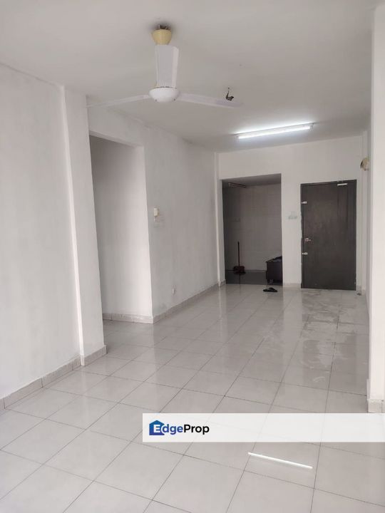 Orchis Apartment Bandar Parkland Klang Basic Unit , Selangor, Klang