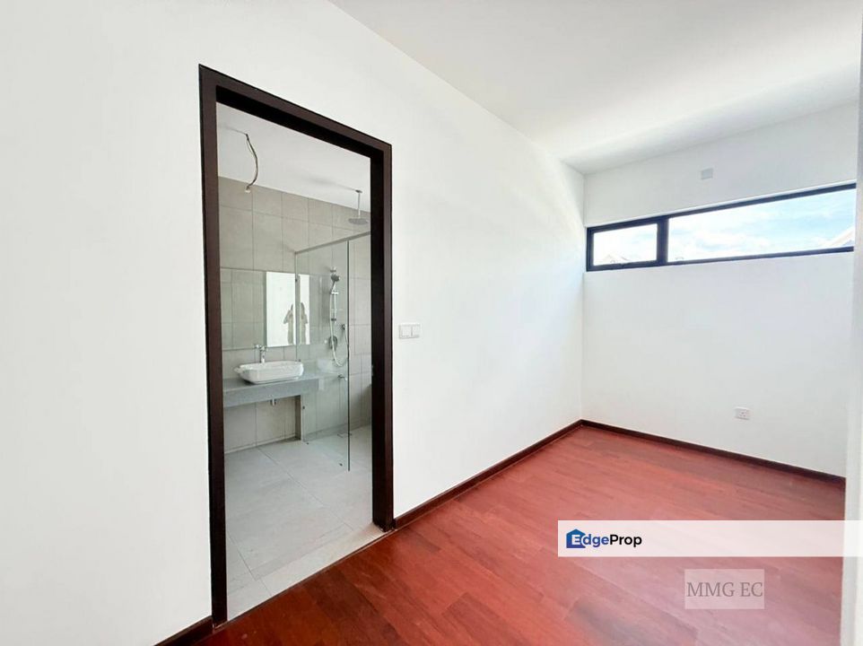 The Eighth Elmina Green Double Storey Semi D , Selangor, Sungai Buloh