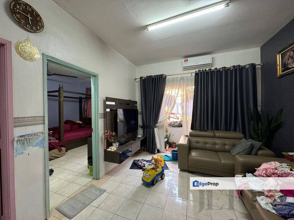 Bayu Vllla Apartment Klang Partial Furnished Unit , Selangor, Klang