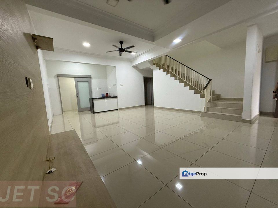 Amverton Links Sentosa 22x70 Double Storey House , Selangor, Klang
