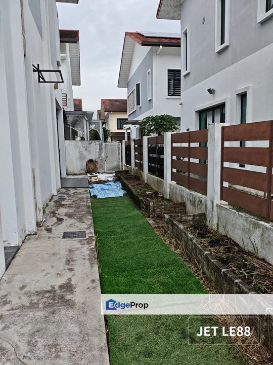 Kota Bayuemas Klang Facing Field Double Storey Semi D , Selangor, Klang
