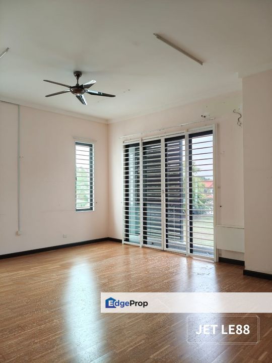 Kota Bayuemas Klang Facing Field Double Storey Semi D , Selangor, Klang