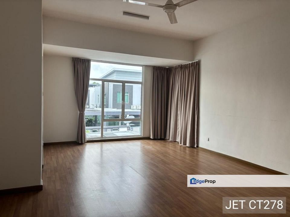 Canary Garden Renovated Semi D Cluster , Selangor, Klang