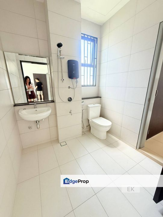 Elmina Green 7 Brand New Basic Unit , Selangor, Sungai Buloh