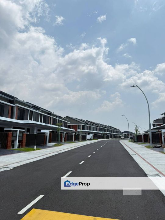 Elmina Green 7 Brand New Basic Unit , Selangor, Sungai Buloh