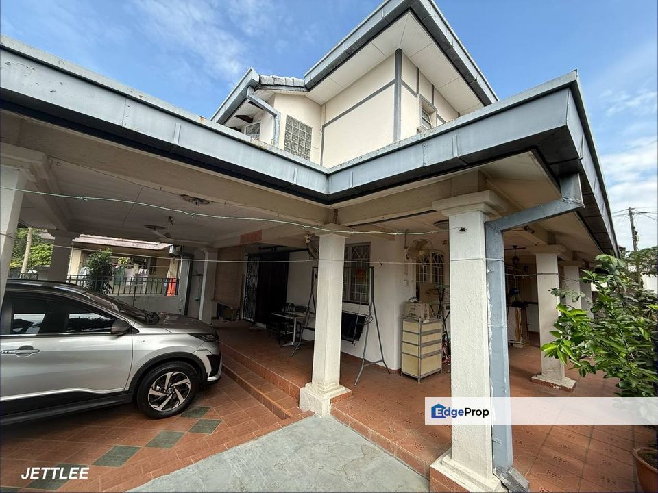USJ 16 Subang Jaya Facing South Double Storey Endlot , Selangor, USJ