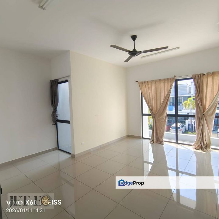 Rimbayu Swans Telok Panglima Garang Facing South , Selangor, Telok Panglima Garang