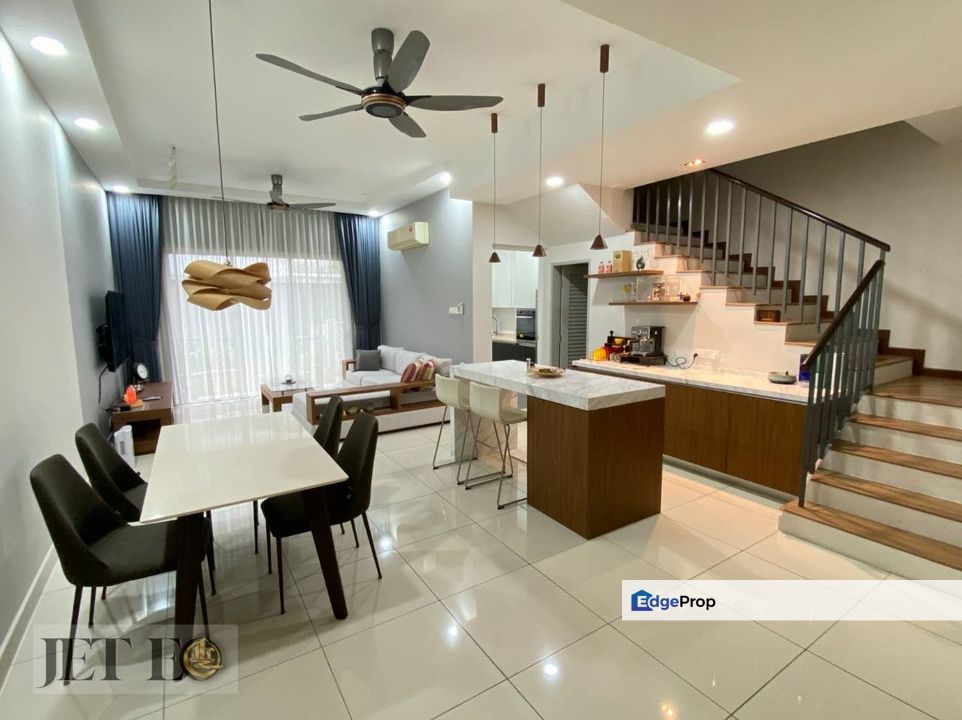 Tropicana Aman Bayan Residence Partial Renovated Double Storey House , Selangor, Telok Panglima Garang