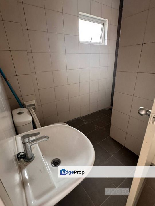 Penduline Bandar Rimbayu Double Storey House Basic Unit , Selangor, Telok Panglima Garang