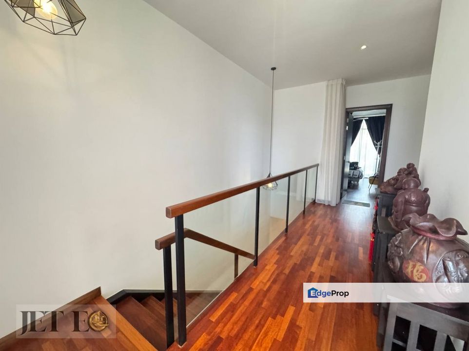 Eco Sanctuary Terraza Pavillion Partial Furnished Double Storey House , Selangor, Telok Panglima Garang