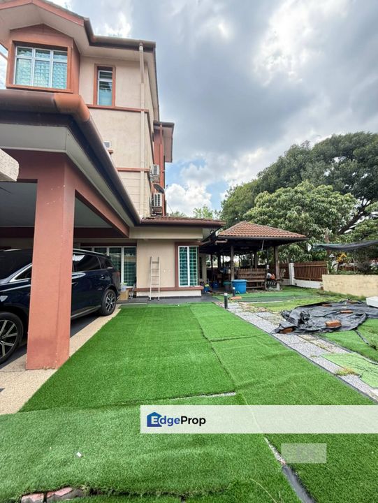 Canal Garden Kota Kemuning Renovated 2.5 Storey House , Selangor, Kota Kemuning