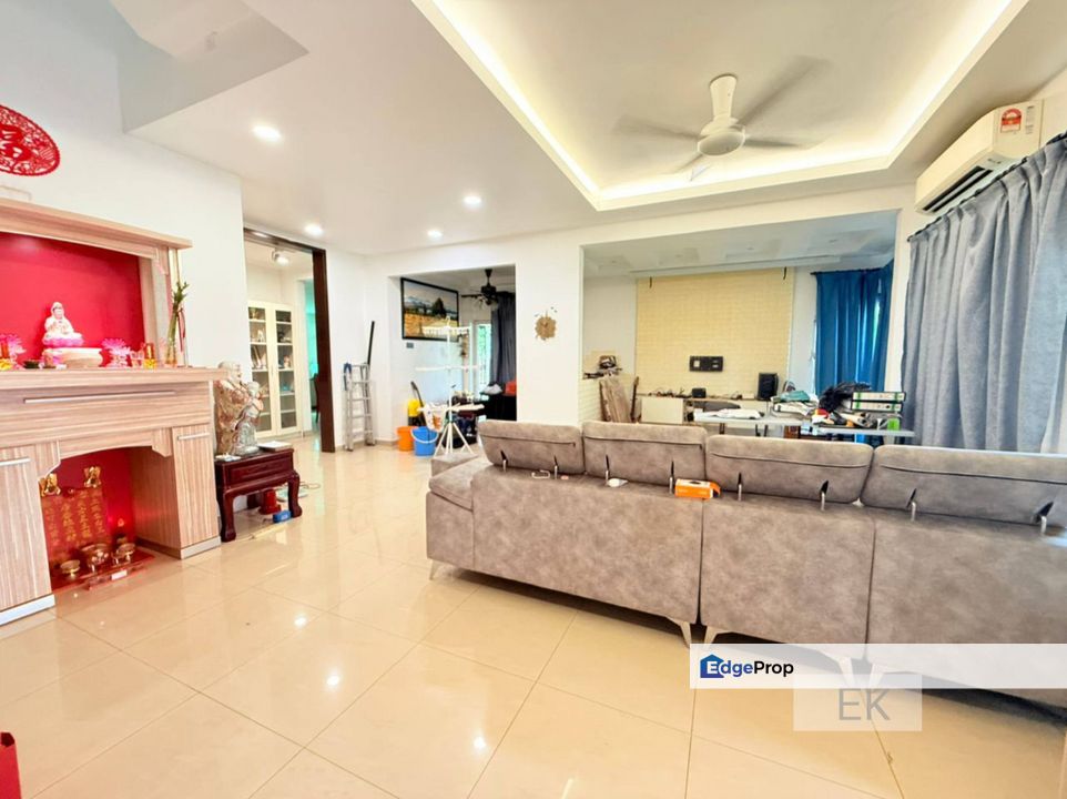 Canal Garden Kota Kemuning Renovated 2.5 Storey House , Selangor, Kota Kemuning