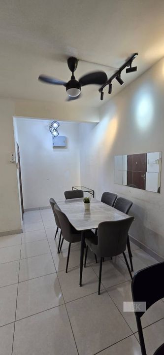 Laman Impian Bandar Botanic Townhouse Semi Furnished Unit , Selangor, Klang