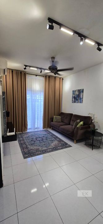 Laman Impian Bandar Botanic Townhouse Semi Furnished Unit , Selangor, Klang