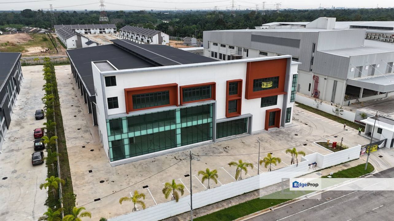 Bandar Serenia Dengkil Triple Storey Detached Warehouse , Selangor, Dengkil