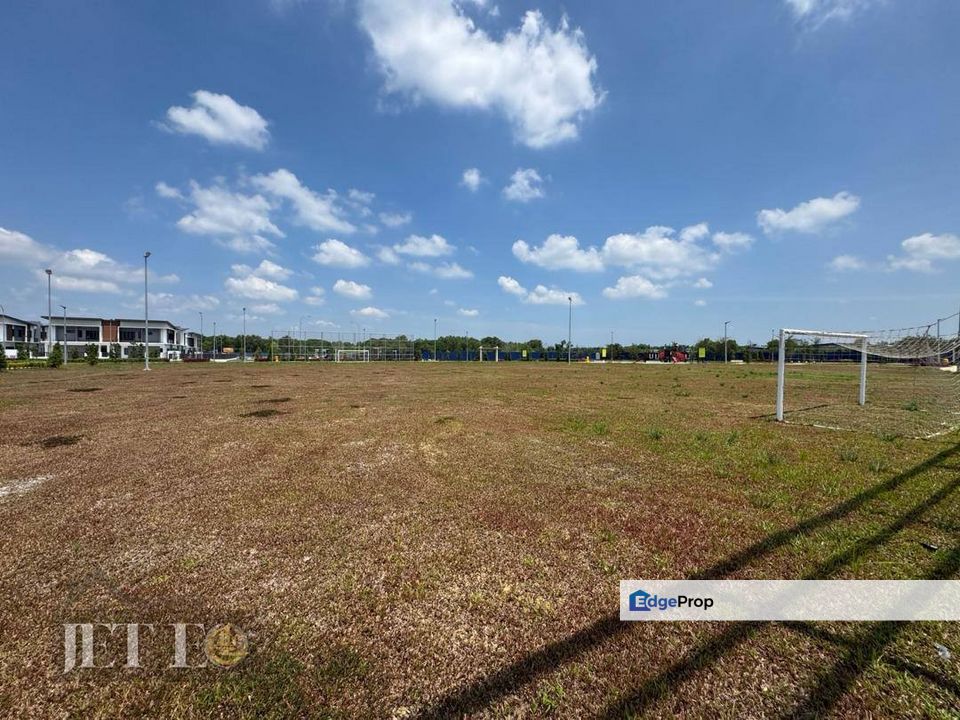 Bandar Bestari Pines Garden Double Storey Cluster Semi D , Selangor, Klang