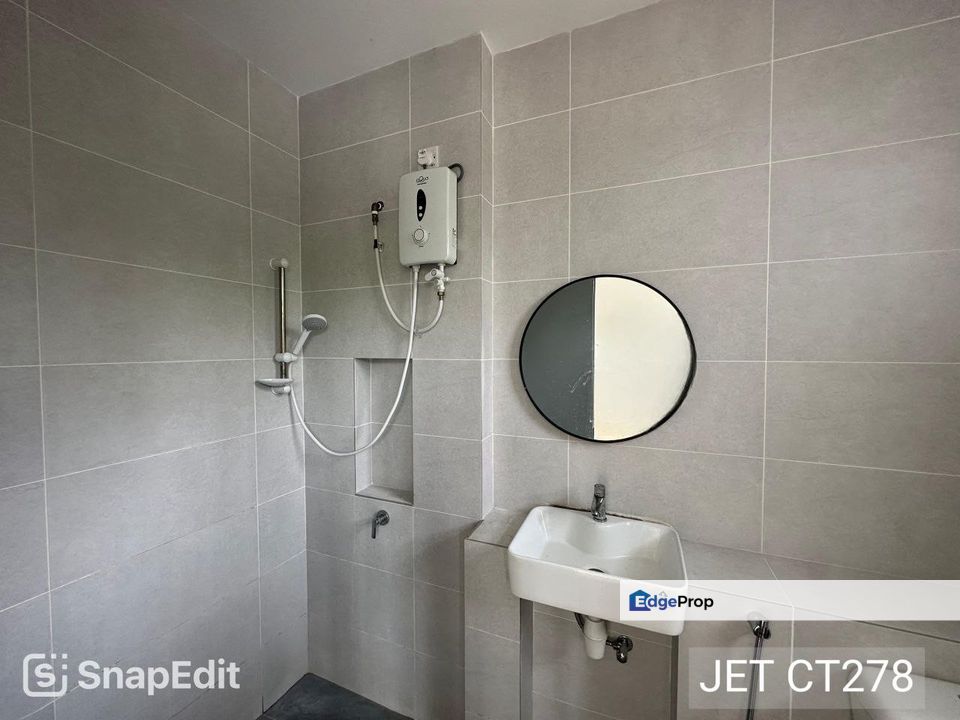 Kota Bayuemas Klang Double Storey House Basic Unit, Selangor, Klang