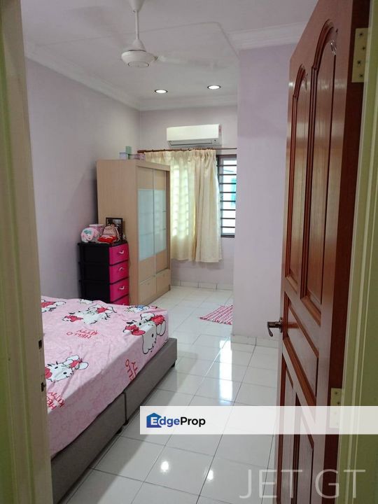 Batu Belah Move In Condition Renovated Double Storey House , Selangor, Klang
