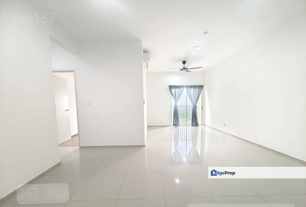 Tresor Gravit8 Kota Bayuemas Klang Partial Furnished Unit , Selangor, Klang