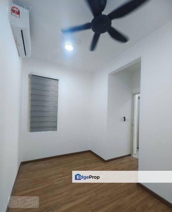 Tresor Gravit8 Kota Bayuemas Klang Partial Furnished Unit , Selangor, Klang