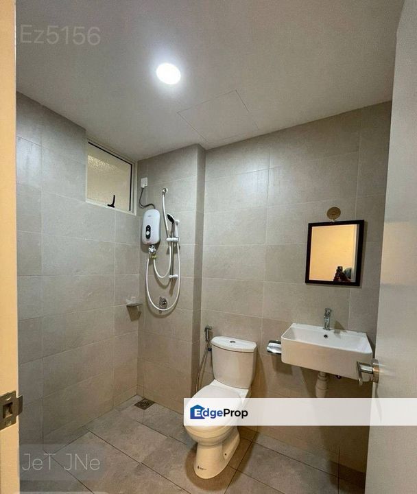 Tresor Gravit8 Kota Bayuemas Partial Furnished Unit , Selangor, Klang