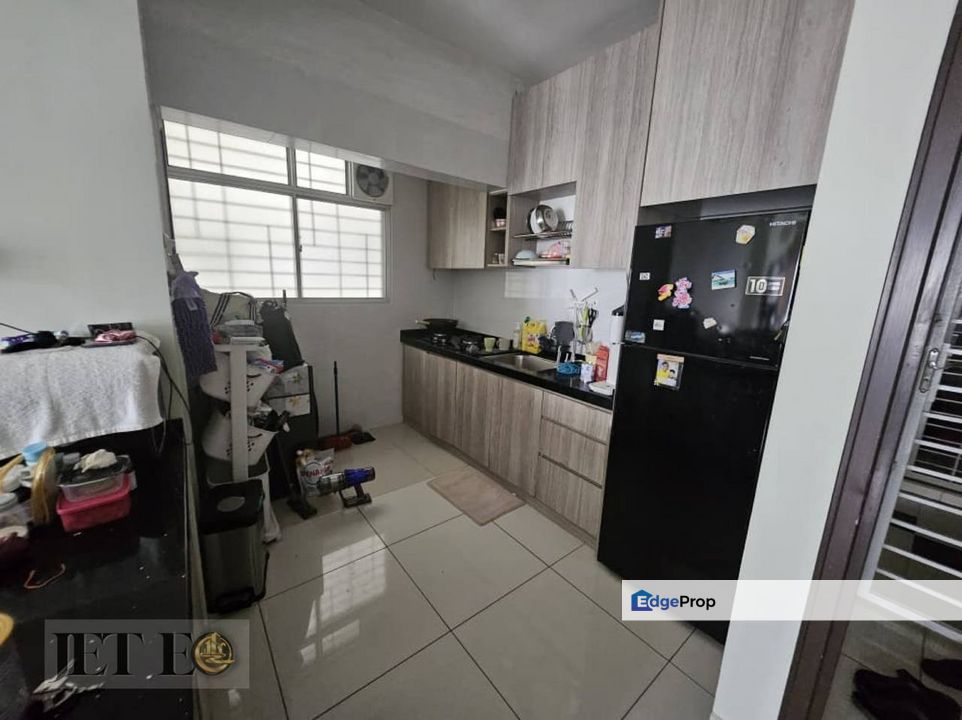 Taman Mas Puchong Partial Furnished Unit , Selangor, Puchong