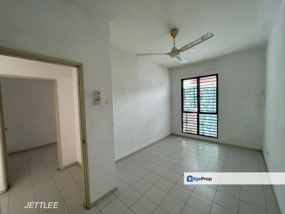 Taman Bayu Emas Klang 20x80 Double Storey House Basic Unit , Selangor, Klang