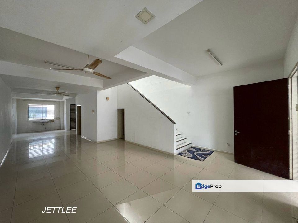 Taman Bayu Emas Klang 20x80 Double Storey House Basic Unit , Selangor, Klang