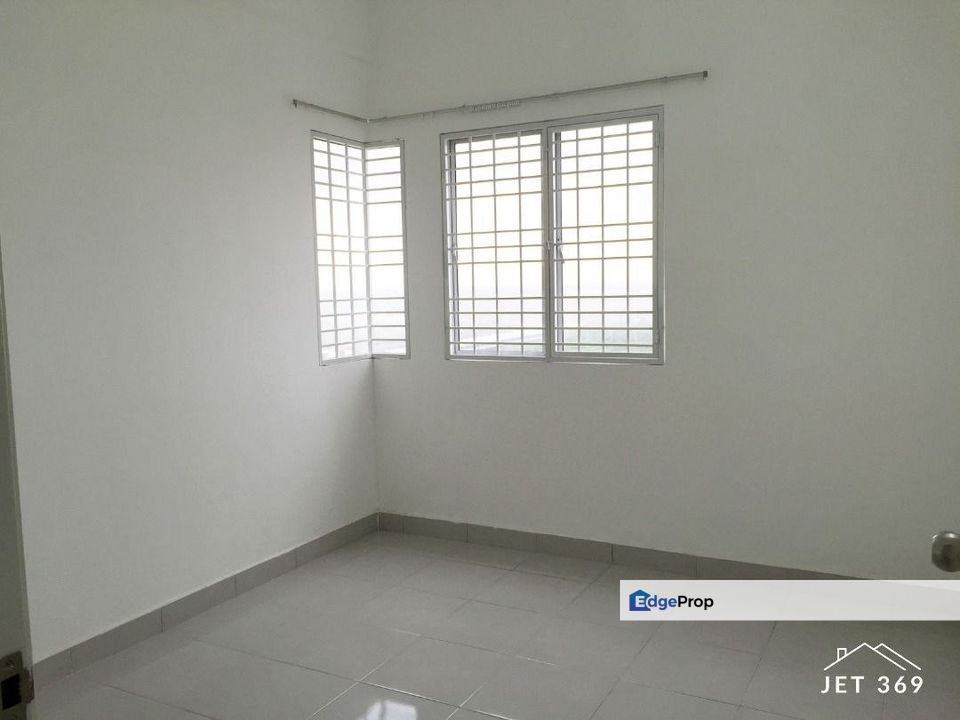 Good Location Pangsapuri Kemuning Aman Low Medium Cost Unit  , Selangor, Shah Alam