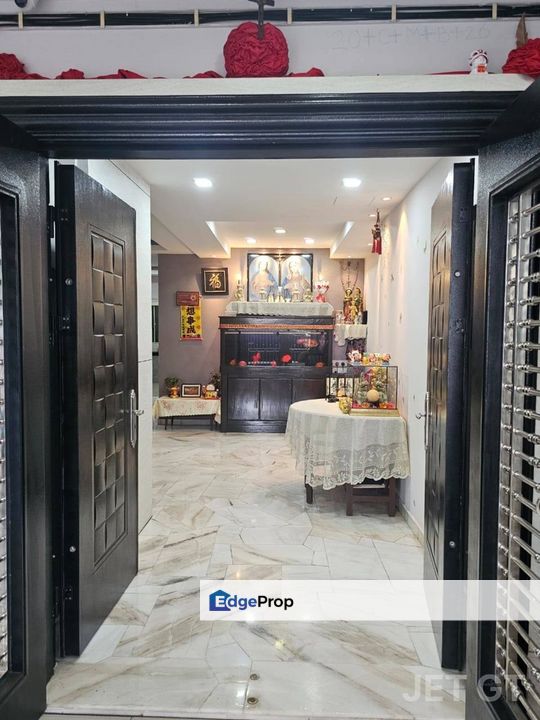 Jalan Pending Bandar Puteri Klang 20x75 Fully Renovated Double Storey House , Selangor, Klang