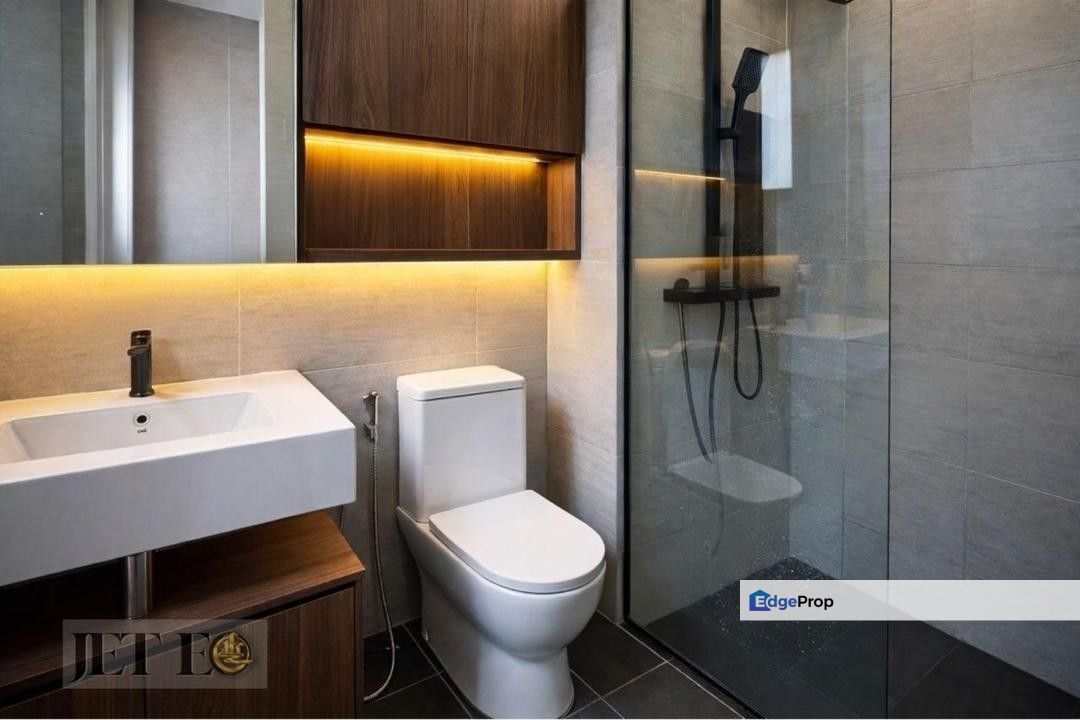 Eco Ardence Ember Cohome Fully Renovated Furnished Ground Floor Unit , Selangor, Shah Alam