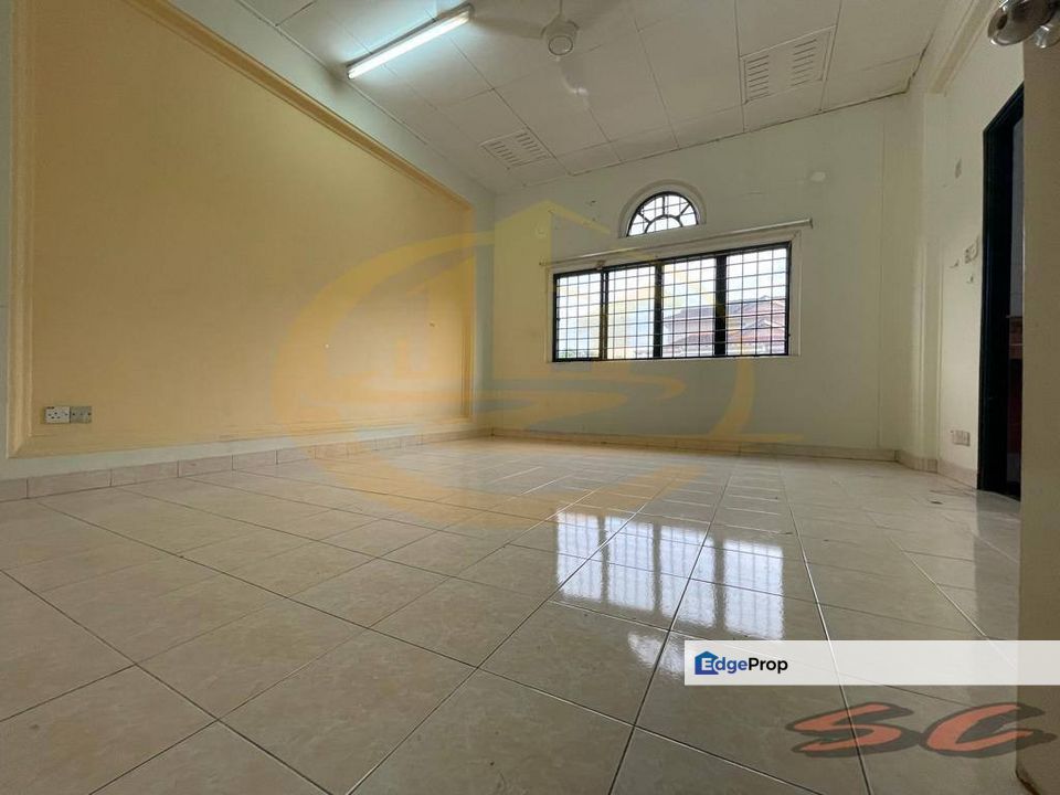 Shah Alam Seksyen 7 Gated Guarded 2.5 Storey House , Selangor, Shah Alam