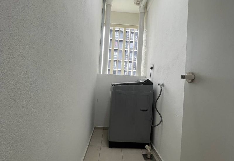 The Tresor @ Gravit 8 *