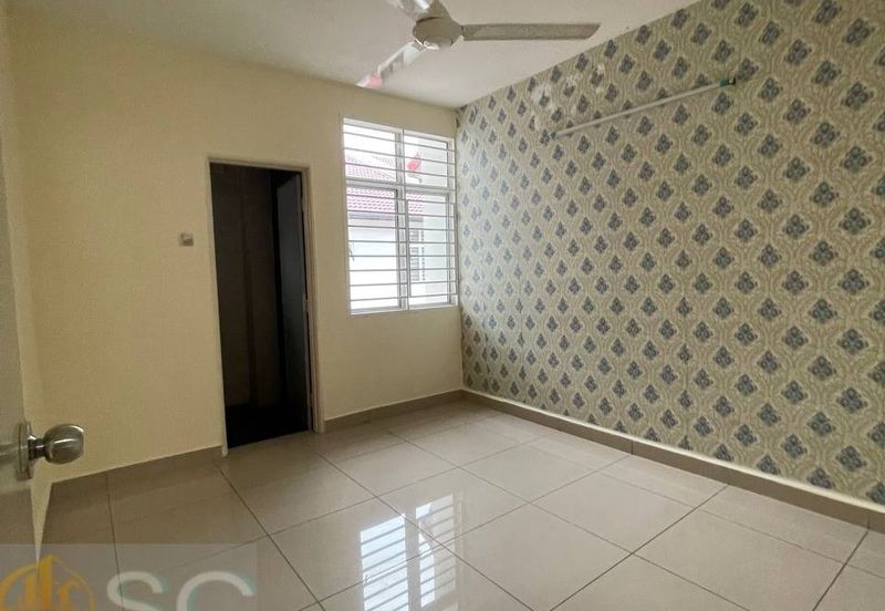 Taman Ehsan Jaya, Pendamaran