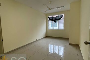 Taman Ehsan Jaya, Pendamaran