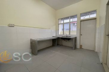 Taman Ehsan Jaya, Pendamaran