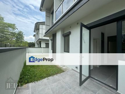 Freesia Tropicana Aman Double Storey Semi D , Selangor, Telok Panglima Garang