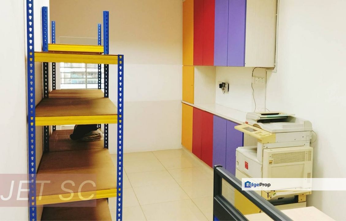 Bandar Parkland Klang First Floor Office Fully Furnished Unit , Selangor, Klang