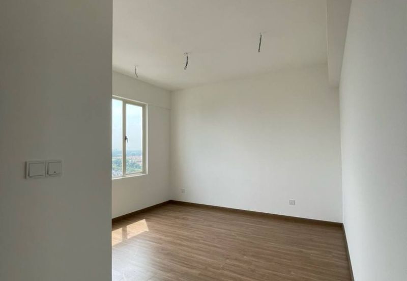 The Tresor @ Gravit 8 *