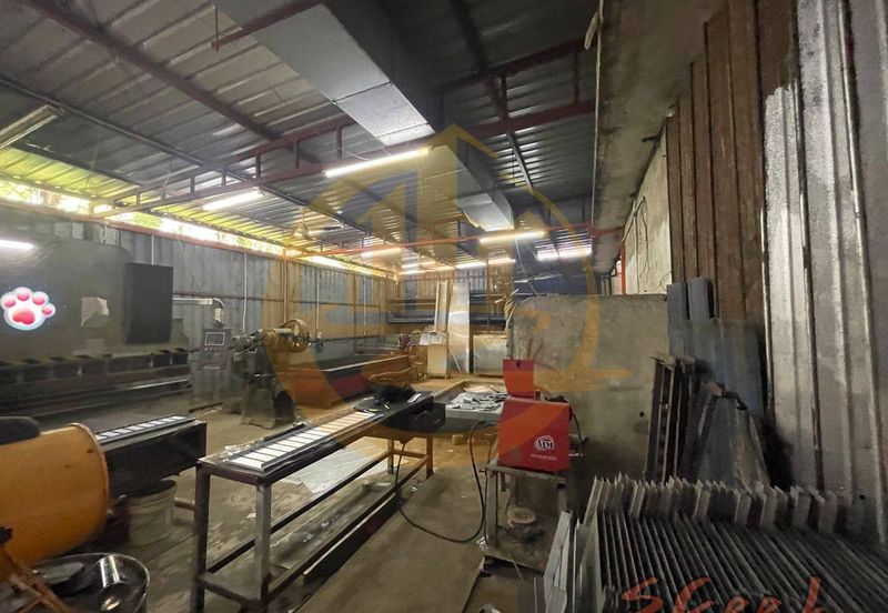 Good Location Jalan Meru 1.5 Storey Factory 