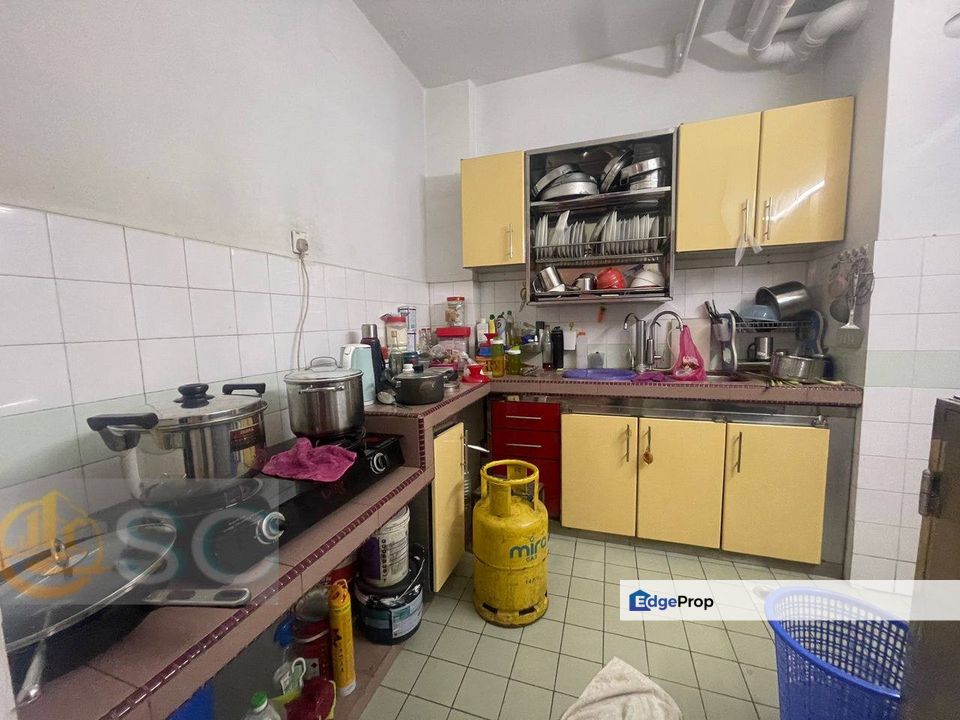 Klang Pelangi Court Apartment Basic Unit , Selangor, Klang