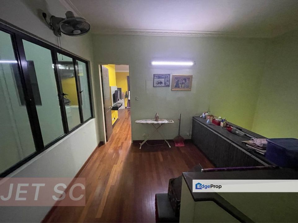 Alam Impian 25x85 Fully Renovated Double Storey House , Selangor, Shah Alam