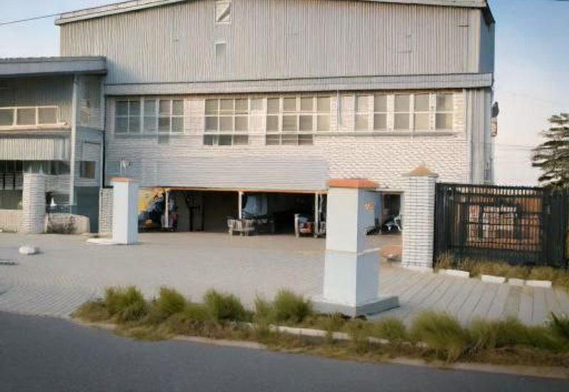 West Port, Pulau Indah