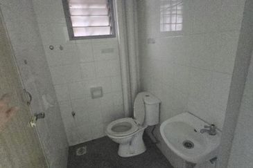 Pangsapuri Akasia, Bandar Botanic