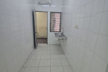 Pangsapuri Akasia, Bandar Botanic