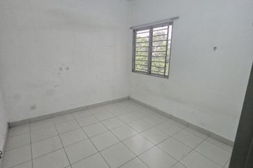 Pangsapuri Akasia, Bandar Botanic