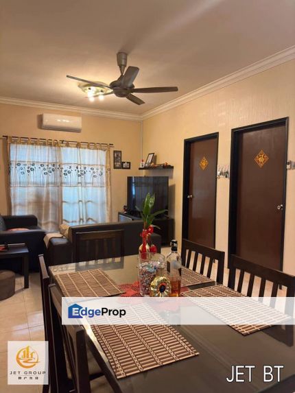 Bayu Villa Partial Furnished Fully Renovated Apartment , Selangor, Klang