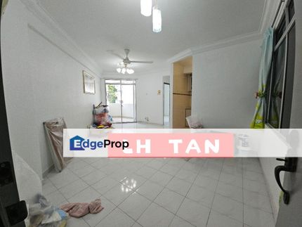 Jade View Condo at Jalan Bukit Gambier Gelugor renovated with kitchen cabinet & well maintained low floor unit For Sale, Penang, Gelugor